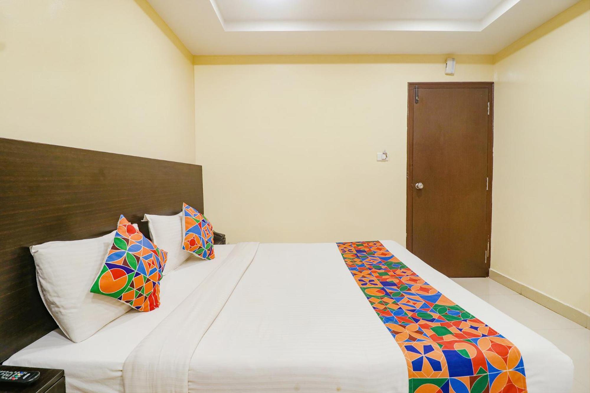 Fabhotel Champion Residency - Kr Puram Bangalore Esterno foto